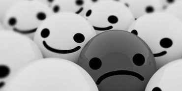 mutluluk-icinde-mutsuzluk